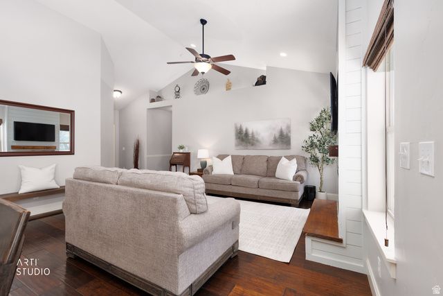 1057 W 300 N, Lehi, UT 84043