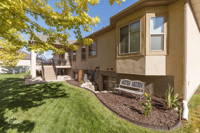 1057 W 300 N, Lehi, UT 84043