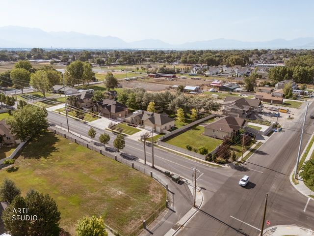 1057 W 300 N, Lehi, UT 84043