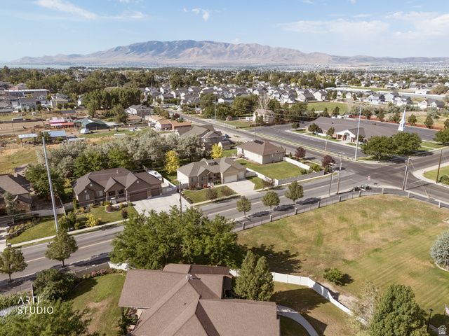 1057 W 300 N, Lehi, UT 84043