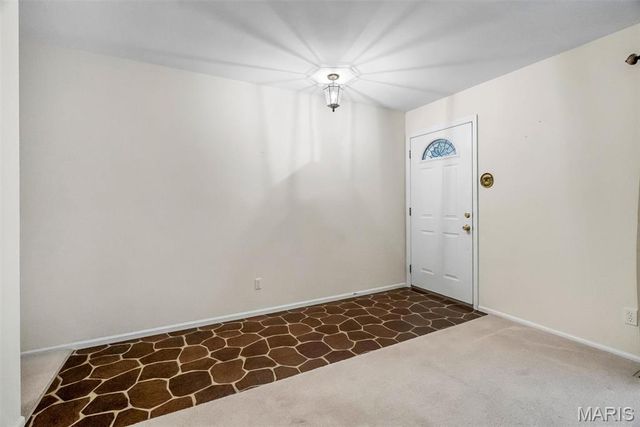 4768 Longspur Drive, Unincorporated, MO 63128