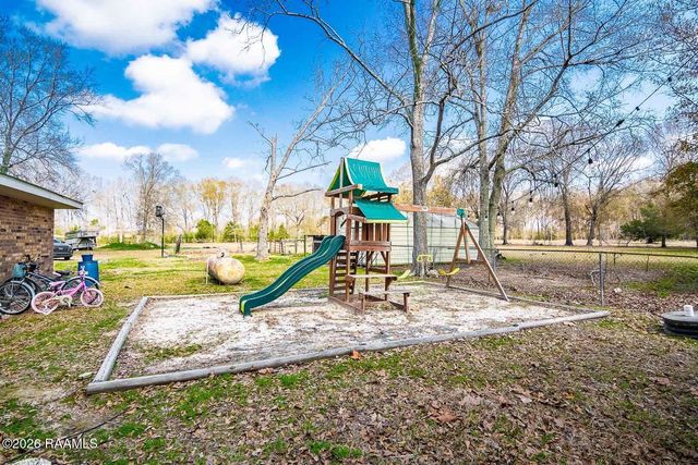 364 Blossom Road, Opelousas, LA 70570
