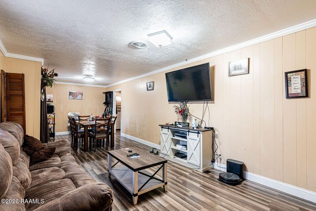 364 Blossom Road, Opelousas, LA 70570