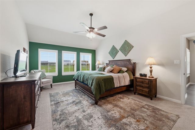 130 Prairie Meadows Court, Rhome, TX 76078