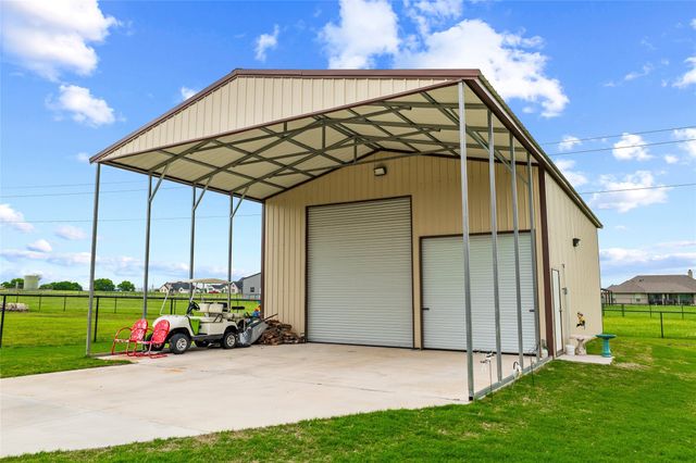 130 Prairie Meadows Court, Rhome, TX 76078