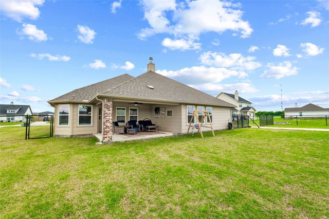 130 Prairie Meadows Court, Rhome, TX 76078