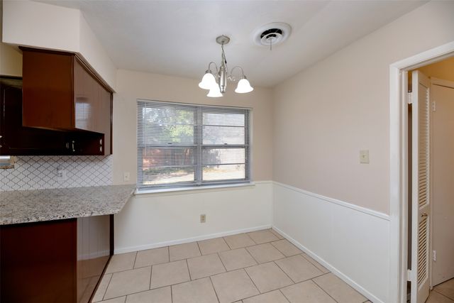 1605 Arrowhead, Pantego, TX 76013