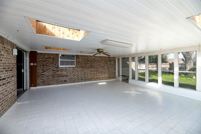 1605 Arrowhead, Pantego, TX 76013