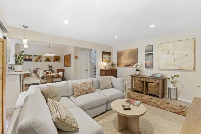 1240 Evergreen Dr, Cardiff By The Sea, CA 92007