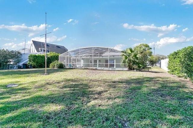 33910 LINDA LANE, Leesburg, FL 34788