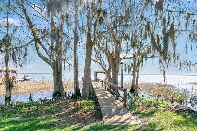 33910 LINDA LANE, Leesburg, FL 34788