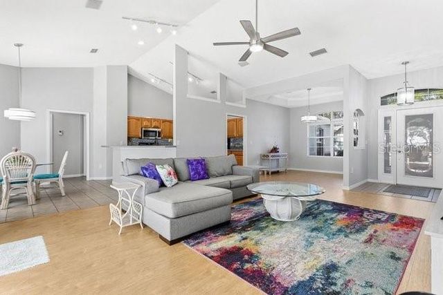 33910 LINDA LANE, Leesburg, FL 34788