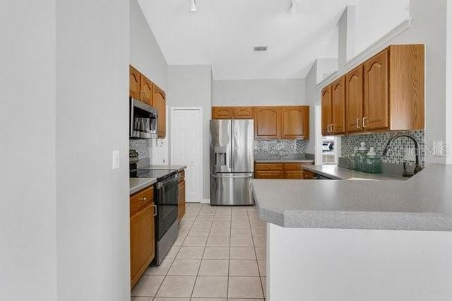 33910 LINDA LANE, Leesburg, FL 34788