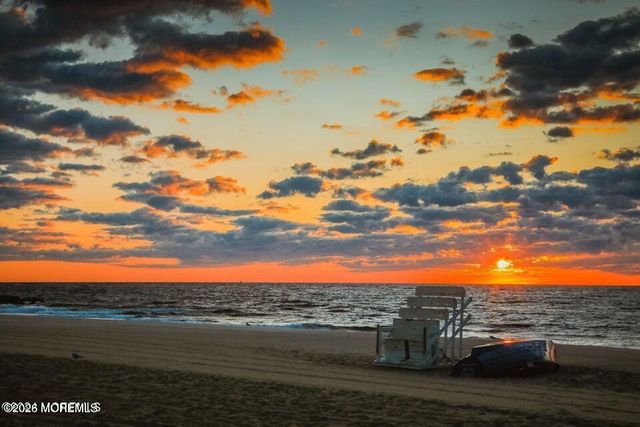 30 Melrose Terrace 609, Long Branch, NJ 07740
