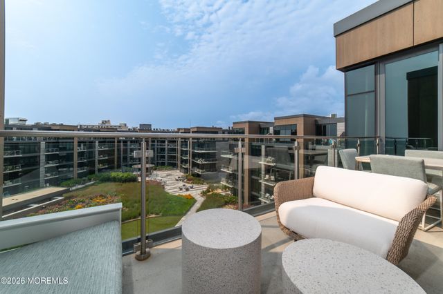 30 Melrose Terrace 609, Long Branch, NJ 07740
