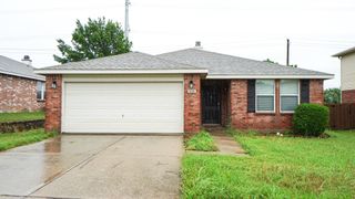 5929 Thoroughbred Trail, Denton, TX 76210