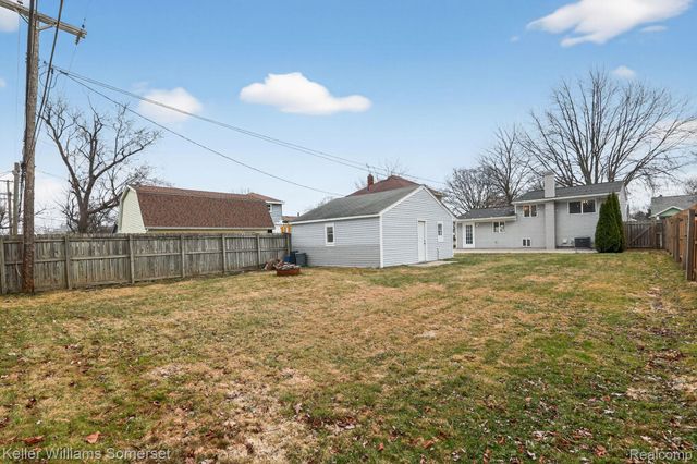 183 Washington Street, Mt. Clemens, MI 48043