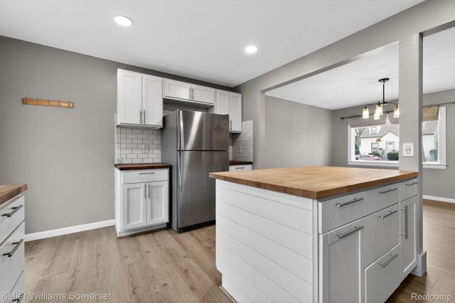 183 Washington Street, Mt. Clemens, MI 48043