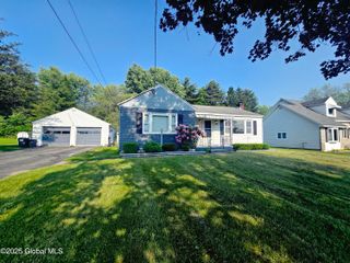 1335 Midline Road, Amsterdam, NY 12010