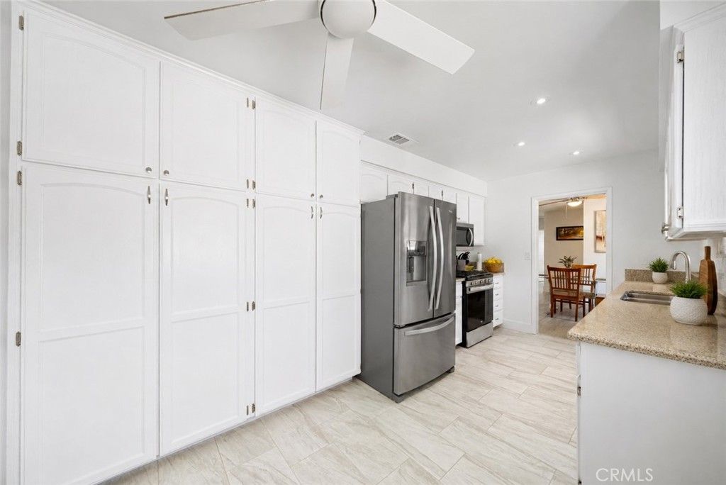 1651 Donalor, Escondido, CA 92027 — photo 4