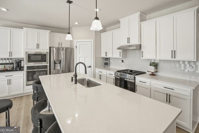 305 Meuse Lane, Locust Grove, GA 30248