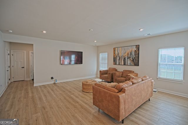 305 Meuse Lane, Locust Grove, GA 30248