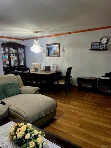 9748 91st Street 2D, Ozone Park, NY 11416