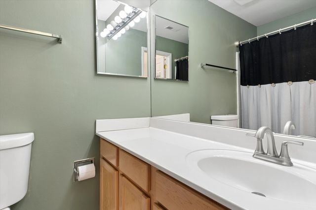 43 Orchard Terrace 3, Lombard, IL 60148