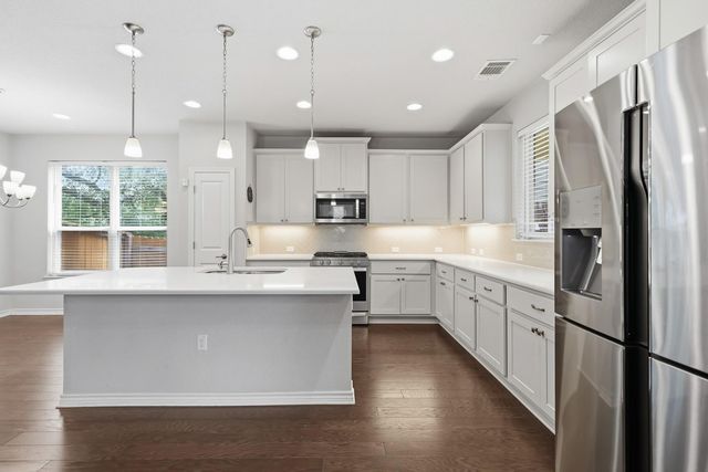 9001 Palmito DR 105, Austin, TX 78717