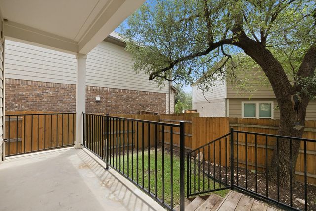 9001 Palmito DR 105, Austin, TX 78717