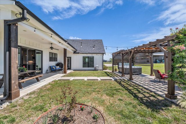 3861 Birdie Lane, Lorena, TX 76655