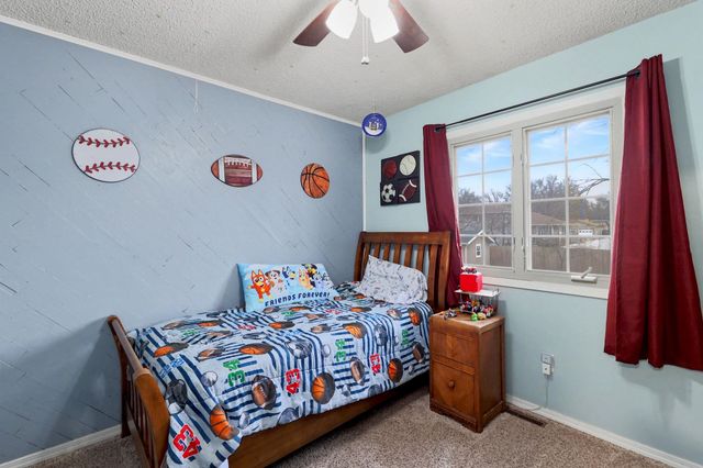 1518 E Carolyn St, Derby, KS 67037