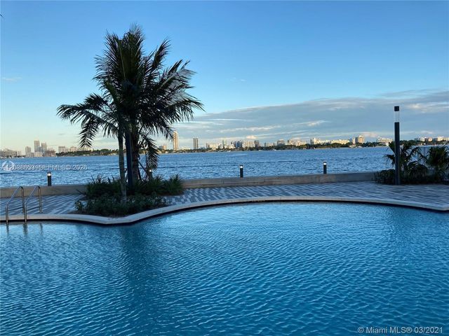 7501 E Treasure Drive 8A, North Bay Village, FL 33141