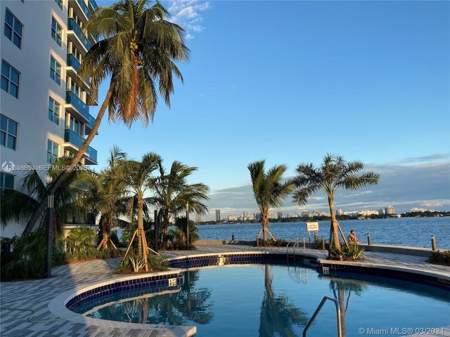 7501 E Treasure Drive 8A, North Bay Village, FL 33141
