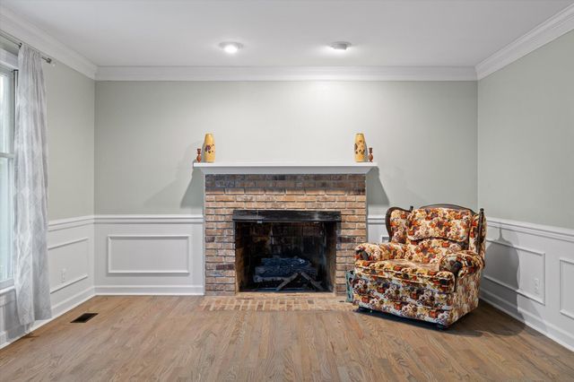 902 Dunsinane Road, Signal Mountain, TN 37377