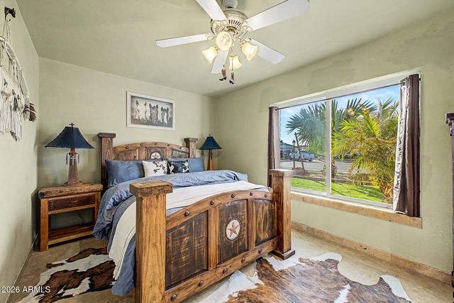 1265 W ELLIS Street, Mesa, AZ 85201