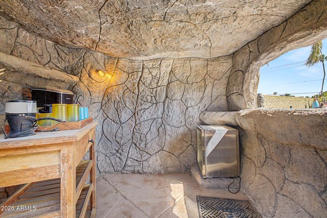 1265 W ELLIS Street, Mesa, AZ 85201