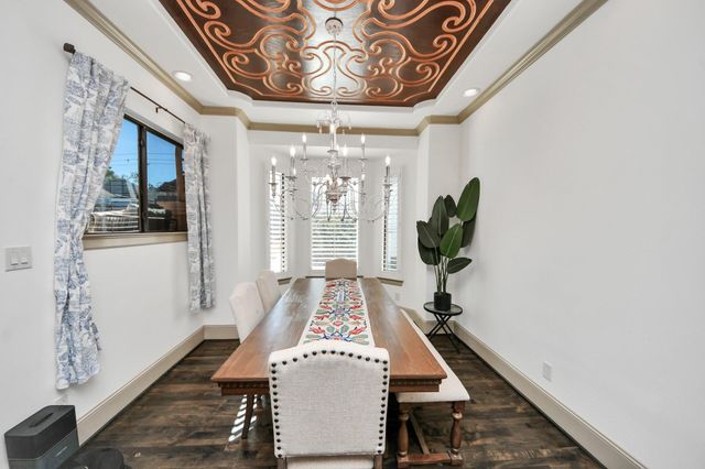 1141 W 23rd St A, Houston, TX 77008