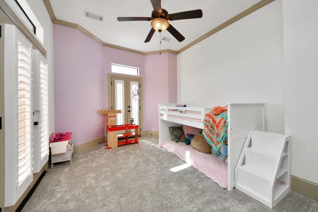 1141 W 23rd St A, Houston, TX 77008