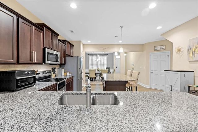 461 Gadson Drive, Hope Mills, NC 28348