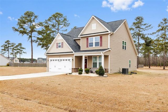461 Gadson Drive, Hope Mills, NC 28348