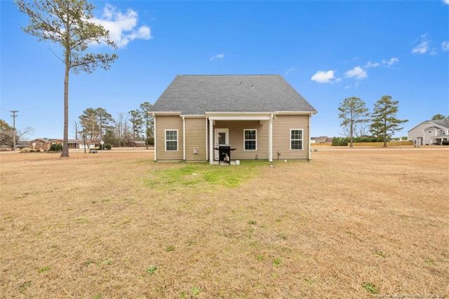 461 Gadson Drive, Hope Mills, NC 28348