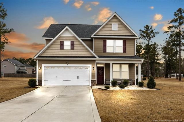 461 Gadson Drive, Hope Mills, NC 28348