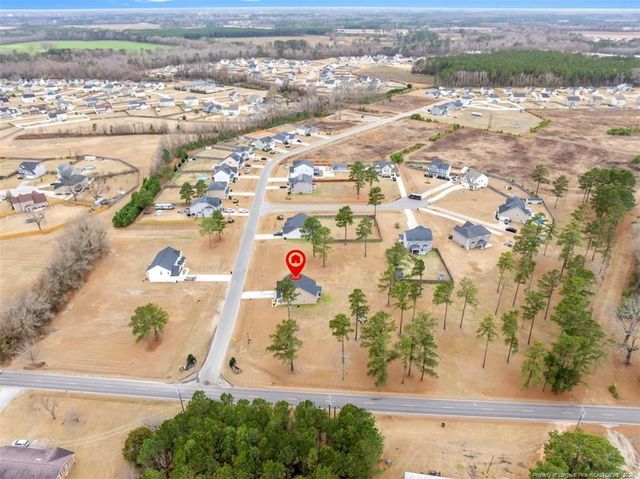 461 Gadson Drive, Hope Mills, NC 28348