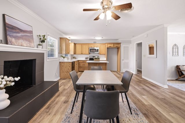 421 S 1st Street, Krum, TX 76249
