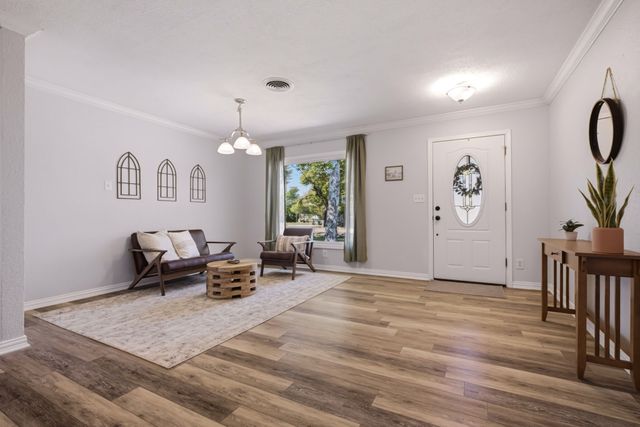 421 S 1st Street, Krum, TX 76249