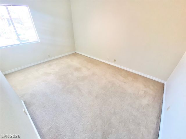 5081 River Glen Drive 118, Las Vegas, NV 89103