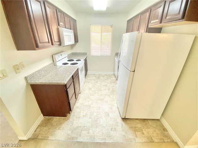 5081 River Glen Drive 118, Las Vegas, NV 89103