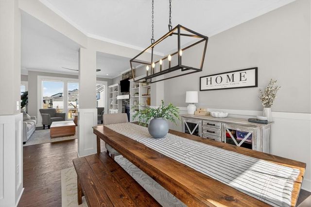 914 Rannoch Lane, Raymore, MO 64083