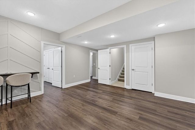 914 Rannoch Lane, Raymore, MO 64083